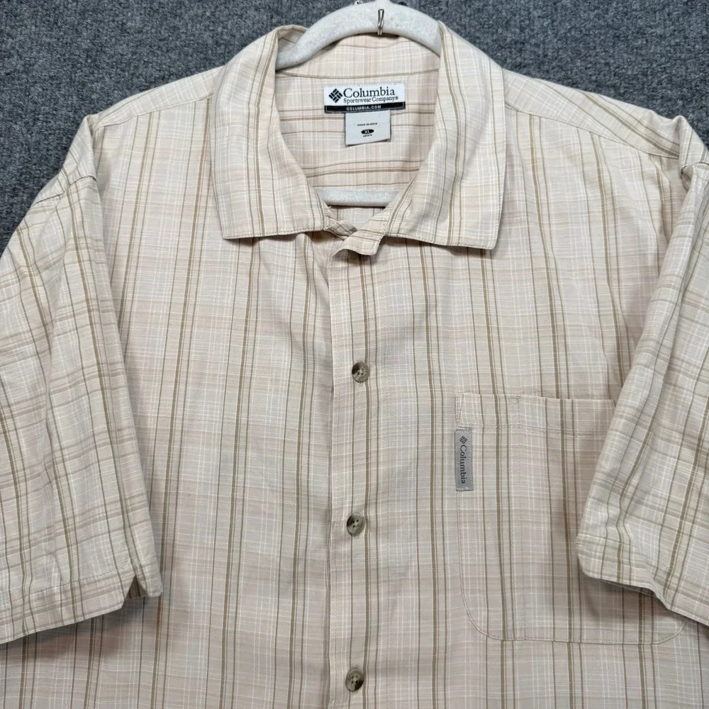 Columbia Button Up Shirt Men XL Tan‎ Plaid Cotton Short Sleeve Casual Gorpcore